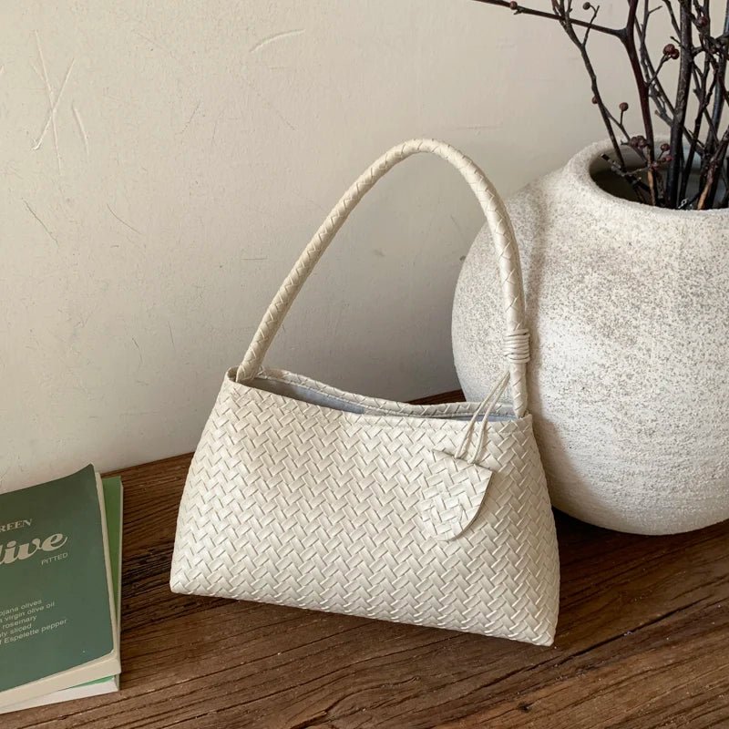 SOERA Jasmin Woven Shoulder Bag - Bag - SOERA-327683-BUR-OS-57667 Burgundy