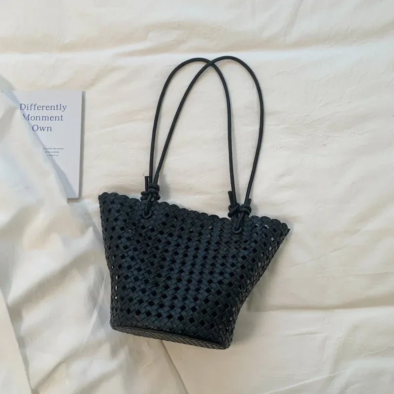 SOERA Matilde Woven Bucket Bag - Bag - SOERA-140483-BLA-OS-00131 Black