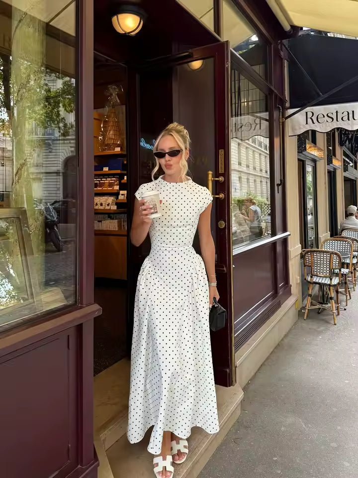 فستان Bianca Flare ماكسي بأكمام قصيرة
